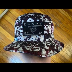Palm tree / galaxy bucket hat